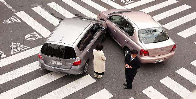 La forbice dei prezzi Rc auto esistente tra Nord e Sud Italia viene comunemente definita come una sorta di discriminazione territoriale. I premi sono più alti al Sud rispetto agli automobilisti residenti nel Centro-Nord.